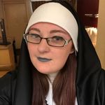 Hannah Tackett - @haunteddiscotheque - Instagram