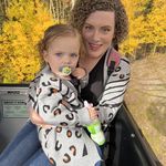 Hannah Tierney - @curlyqmaet - Instagram