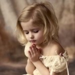 Hannah Wetzel - @pray_for_iris - Instagram