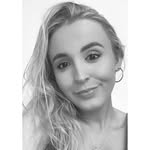 Hannah Willis - @hannahwillis77 - Instagram
