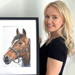 Hannah Wright - @artisthannahwright - Instagram