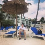 Hao Fang - @kyriefong - Instagram