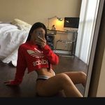 delphine Harley riddle - @pshic00 - Instagram