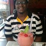 Harold Holmes - @harold.holmes.9028 - Instagram
