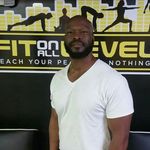 Harold Hooks - @harold.hooks - Instagram
