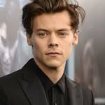 haroldqueenstyles - @haroldqueentomlinson - Instagram