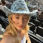 Harriet Bachanowicz - @harriet_bach - Instagram
