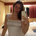 Harriet Coates - @harriet.coatess - Instagram