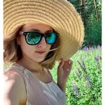 Harriet Marshall - @harrietmarshall71 - Instagram