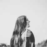 Harriet Stanton - @mumofthreeonthefarm - Instagram