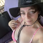 Harriett - @harriettdickson11 - Instagram