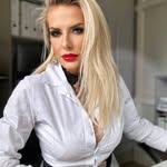 Harriet Wallace - @soyixik381 - Instagram