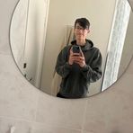 Harrison Abbott - Facebook