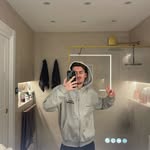 Harrison Leaves-Hele - @harrisonleaveshele - Instagram