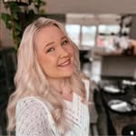 Elizabeth Harrison Newman - @harrisonnewman92 - Instagram