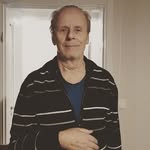 Harry back - @back2374 - Instagram