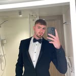 @harrybeard1 - Instagram
