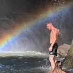 @harrybroom___ - Instagram