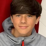 Harry Chamberlain - @harry.chamberlain.7165 - Instagram