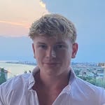 Harry - @harrychamberlain12 - Instagram
