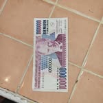 Harry Coin - @tempnato72 - Instagram