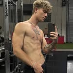 Harry Crafter - @crafterharry - Instagram