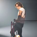 harry daily - @hrrydaily - Instagram