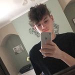 Harry Davison - @harry.davison - Instagram