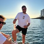 Harry Dew - @harrydew - Instagram