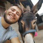 Harry Hatton - @hhatton94 - Instagram