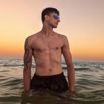 Harry Langley - @haz181818 - Instagram