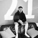 Harry Oxley - @oxleyharry - Instagram