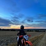 @harry._.simpson - Instagram