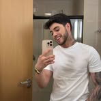 Harry Stark - Facebook