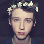 Harry Dinkels - @harry_gets_straight - Instagram