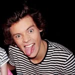 Harry Styles HQ - @straightforharry - Instagram