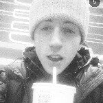 7F38D9E1 - @harryvickerrs - Instagram