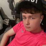 Harry Wine - @harrywine808 - Instagram
