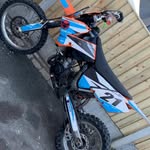 Harvey Barr - @harvey.barr.16 - Instagram