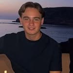 @harvey.perryy - Instagram