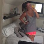 Hattie Steele - @mirookdo - Instagram