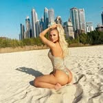 Hattie Todd - @fortinofrances - Instagram