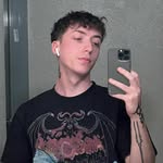 Hayden Reeves 𒉭 - @iamwya - Instagram
