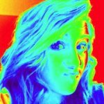 Hayley Parrish - @birdybird1999 - Instagram