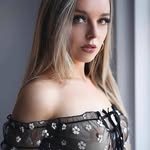 Hayley Devine - @hayleydevine82 - Instagram