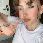 Hayley Graham - Facebook