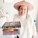 Hayley James - @hayleyjamesreads - Instagram