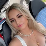 Hayley Lynch - @hayleytwomey - Instagram