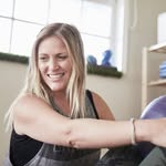 Hayley Parry - @thewellnesscabin - Instagram