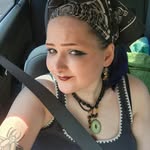 Hayley Perry 🥑 - @hayley_is_an_alien - Instagram